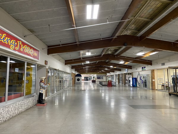 Dort Mall - May 11 2022 (newer photo)